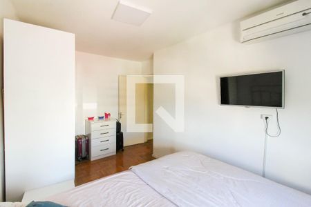 Quarto de apartamento à venda com 1 quarto, 94m² em Centro, Canoas