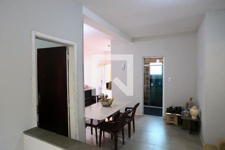 Sala de casa para alugar com 3 quartos, 200m² em Pompéia, Belo Horizonte