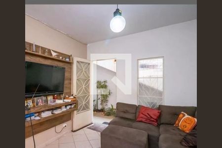 Sala de casa para alugar com 13 quartos, 275m² em Horto Florestal, Belo Horizonte
