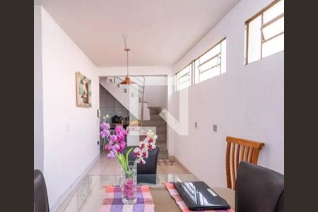 Casa à venda com 13 quartos, 275m² em Horto Florestal, Belo Horizonte