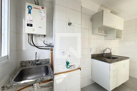 Cozinha e Área de Serviço de apartamento para alugar com 2 quartos, 43m² em Jardim Iris, São Paulo