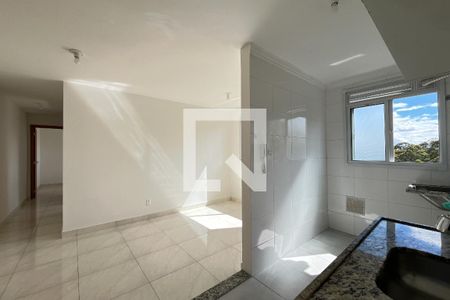 Cozinha e Área de Serviço de apartamento para alugar com 2 quartos, 43m² em Jardim Iris, São Paulo