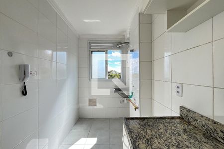 Cozinha e Área de Serviço de apartamento para alugar com 2 quartos, 43m² em Jardim Iris, São Paulo