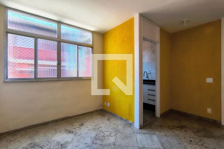 Sala de apartamento para alugar com 2 quartos, 48m² em Freguesia (jacarepaguá), Rio de Janeiro