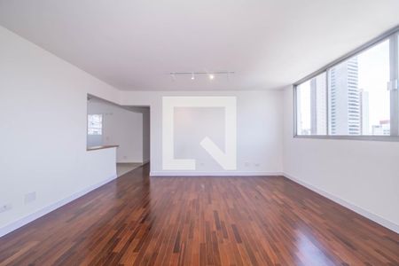 Sala de apartamento à venda com 3 quartos, 105m² em Cerqueira César, São Paulo