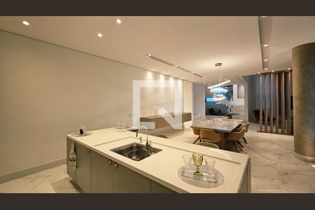 Cozinha de casa de condomínio à venda com 4 quartos, 408m² em Caxambu, Jundiaí