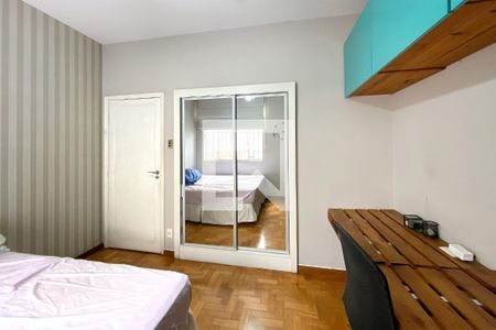 Quarto 2 de apartamento para alugar com 3 quartos, 130m² em Santo Agostinho, Belo Horizonte
