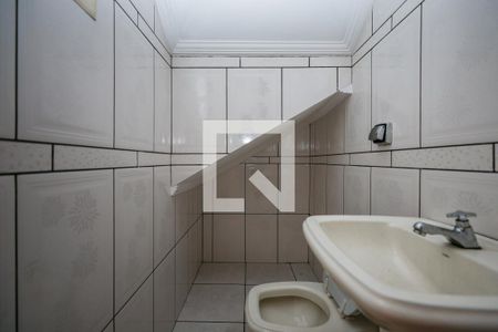 Lavabo de casa para alugar com 2 quartos, 120m² em Jardim Ana Maria, São Paulo