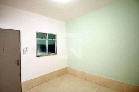 Sala/Quarto de kitnet/studio para alugar com 1 quarto, 40m² em Penha Circular, Rio de Janeiro