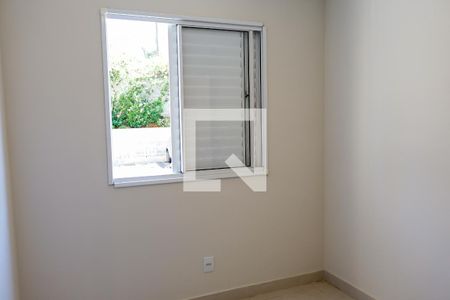 Quarto 1 de apartamento à venda com 2 quartos, 48m² em Metalúrgicos, Osasco