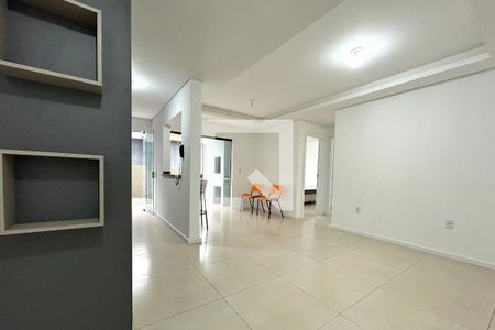 Sala  de apartamento para alugar com 2 quartos, 84m² em Ribeirão da Ilha, Florianópolis