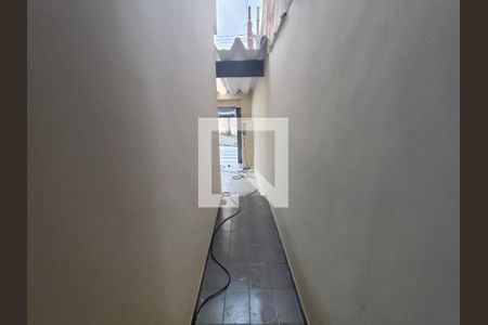 Casa à venda com 3 quartos, 182m² em Parque Marajoara, Santo André