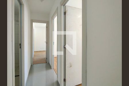 Corredor de apartamento à venda com 3 quartos, 69m² em Santo Cristo, Rio de Janeiro