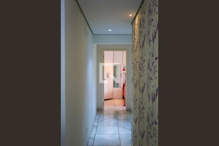 corredor de apartamento à venda com 2 quartos, 53m² em Jardim Henriqueta, Taboão da Serra