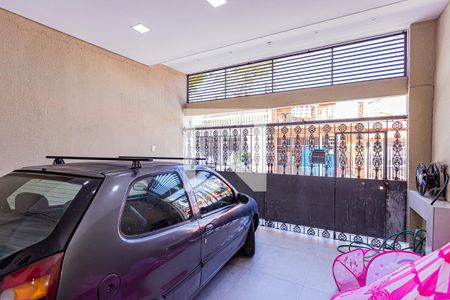Garagem de casa para alugar com 3 quartos, 230m² em Vila Cruz das Almas, São Paulo