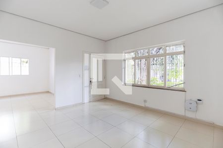 Sala de estar de casa à venda com 3 quartos, 348m² em Jardim Paraíso, São Paulo