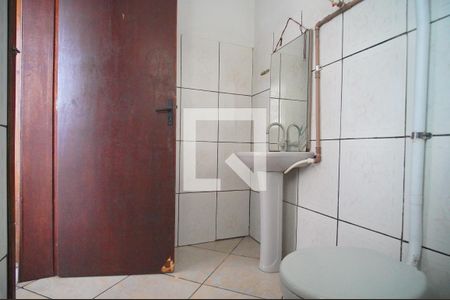 Banheiro de kitnet/studio para alugar com 1 quarto, 30m² em Canudos, Novo Hamburgo