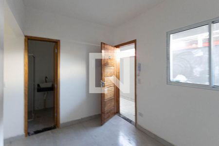 Sala / Cozinha  de apartamento para alugar com 2 quartos, 50m² em Vila Ede, São Paulo