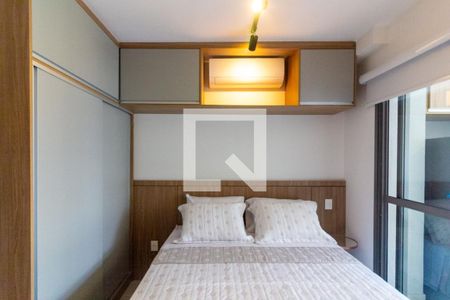 Quarto de kitnet/studio à venda com 1 quarto, 32m² em Jardim das Acacias, São Paulo