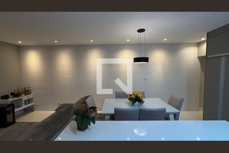 Sala - Cozinha de casa à venda com 2 quartos, 136m² em Vila Assunção, Santo André