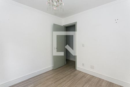 Quarto 1 de casa para alugar com 4 quartos, 300m² em Vila Granada, São Paulo