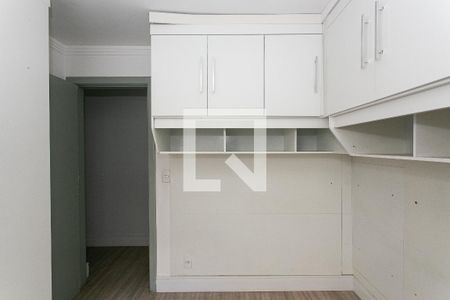 Quarto 2 de casa para alugar com 4 quartos, 300m² em Vila Granada, São Paulo
