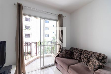 Sala de Estar de apartamento à venda com 3 quartos, 70m² em Chora Menino, São Paulo