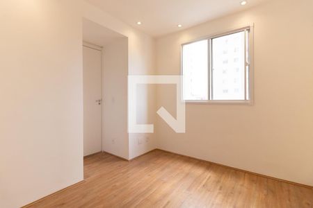 Quarto 1 de apartamento para alugar com 2 quartos, 32m² em Parque Fongaro, São Paulo