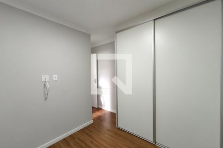 Quarto 2 de apartamento para alugar com 2 quartos, 58m² em Vila Satúrnia, Campinas