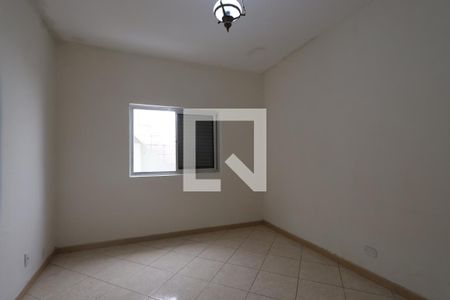 Quarto 2 de casa para alugar com 3 quartos, 160m² em Vila Santa Clara, São Paulo