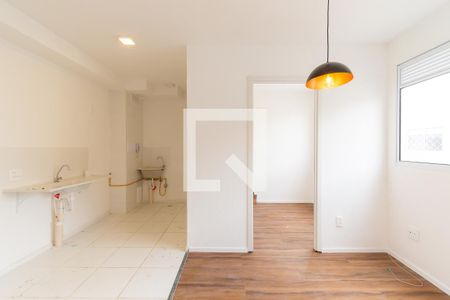 Sala de apartamento para alugar com 2 quartos, 31m² em Quinta da Paineira, São Paulo