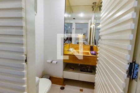 Lavabo de apartamento à venda com 5 quartos, 220m² em Jardim Morumbi, São Paulo