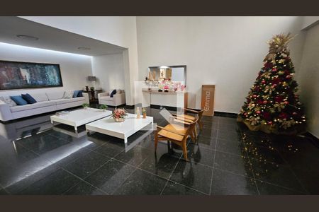 Hall de apartamento para alugar com 4 quartos, 144m² em Setor Bueno, Goiânia