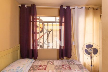 Quarto de casa para alugar com 1 quarto, 50m² em Cidade Industrial de Curitiba, Curitiba