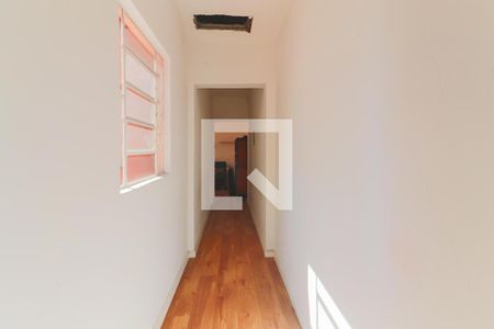 Corredor Quartos de casa à venda com 4 quartos, 200m² em Jaguaré, São Paulo