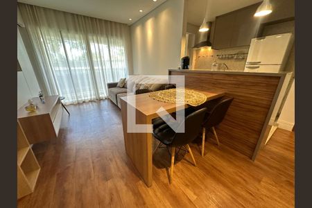 Sala de apartamento para alugar com 1 quarto, 50m² em Melville Empresarial Ii, Barueri