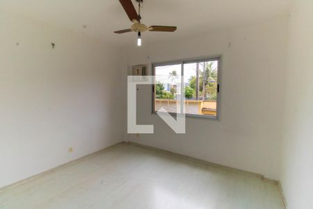 Quarto  de apartamento à venda com 2 quartos, 70m² em Itaipu, Niterói