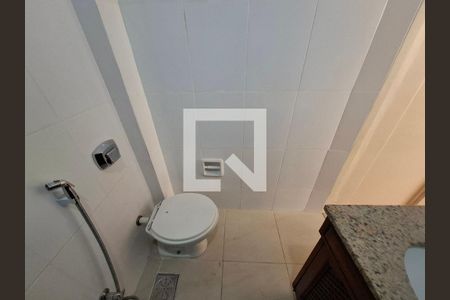 Banheiro da suíte  de apartamento para alugar com 1 quarto, 37m² em Laranjeiras, Rio de Janeiro