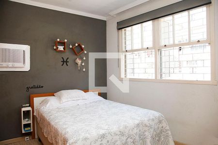 Quarto 1 de apartamento à venda com 2 quartos, 72m² em Petrópolis, Porto Alegre