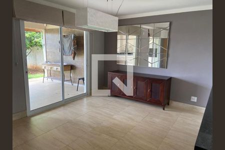 Foto 01 de casa de condomínio à venda com 3 quartos, 174m² em Parque Xangrilá, Campinas