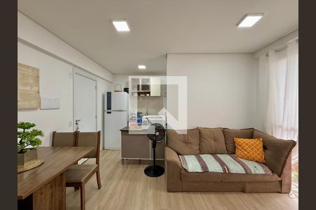 Sala  de apartamento para alugar com 2 quartos, 63m² em Socorro, São Paulo