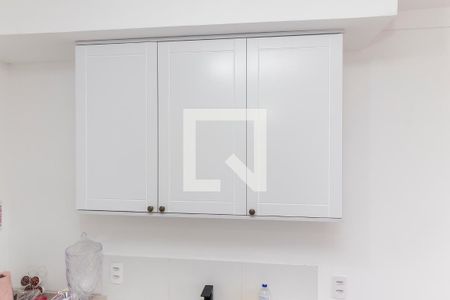 Sala/Cozinha de apartamento para alugar com 2 quartos, 32m² em Vila Carmosina, São Paulo