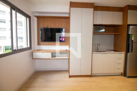 Sala / Quarto - Studio de kitnet/studio para alugar com 1 quarto, 25m² em Santo Amaro, São Paulo