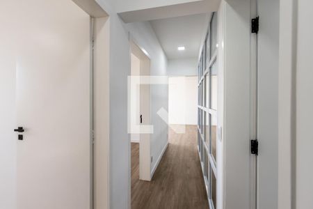 Corredor de apartamento à venda com 3 quartos, 115m² em Pompeia, São Paulo