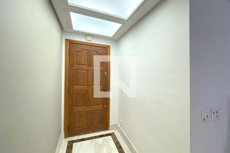 Hall de entrada de apartamento à venda com 6 quartos, 200m² em Coracao de Jesus, Belo Horizonte