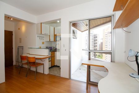 Sala e Cozinha de apartamento para alugar com 1 quarto, 48m² em Paraíso, São Paulo
