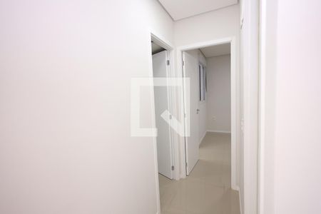 Banheiro Corredor de apartamento para alugar com 2 quartos, 68m² em Setor Pedro Ludovico, Goiânia