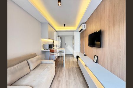 Sala/Cozinha de apartamento para alugar com 1 quarto, 29m² em Indianópolis, São Paulo