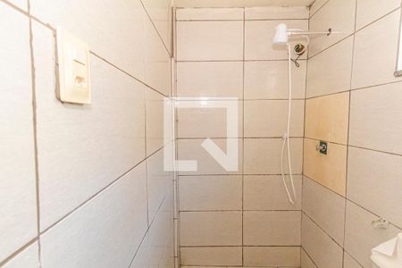 Banheiro de casa para alugar com 1 quarto, 34m² em Honório Gurgel, Rio de Janeiro