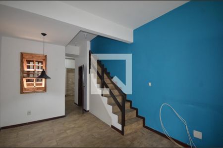 Sala de casa para alugar com 2 quartos, 70m² em Campinho, Rio de Janeiro